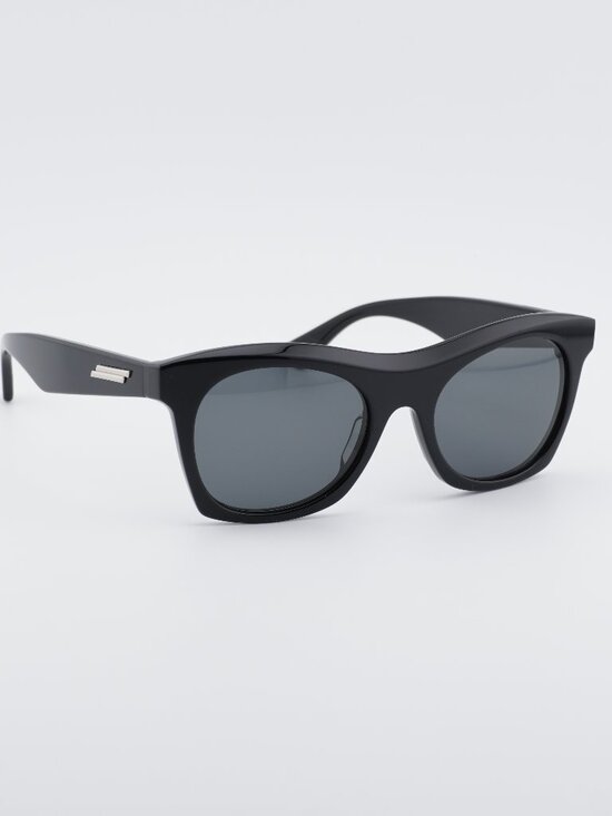 Bottega Veneta BV1061S 001 Sunglasses Black Square Frame, Grey Lenses main image 5